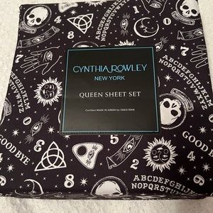 Queen Sized ouija board sheets halloween/gothid